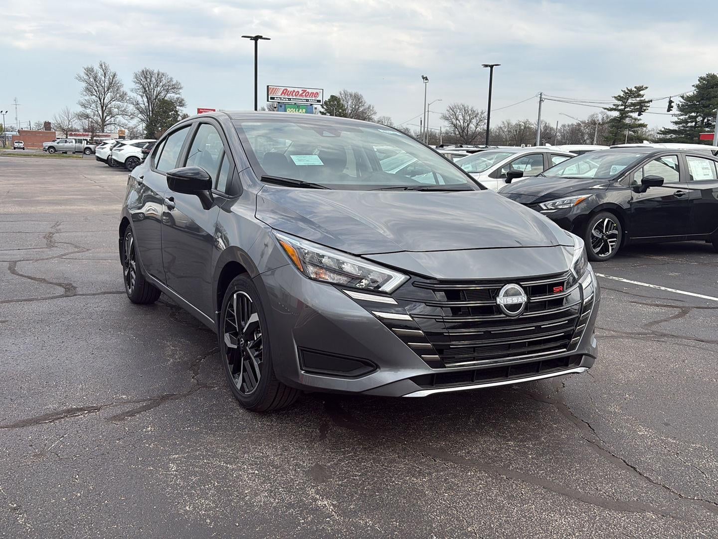 2025 Nissan Versa Sedan SR
