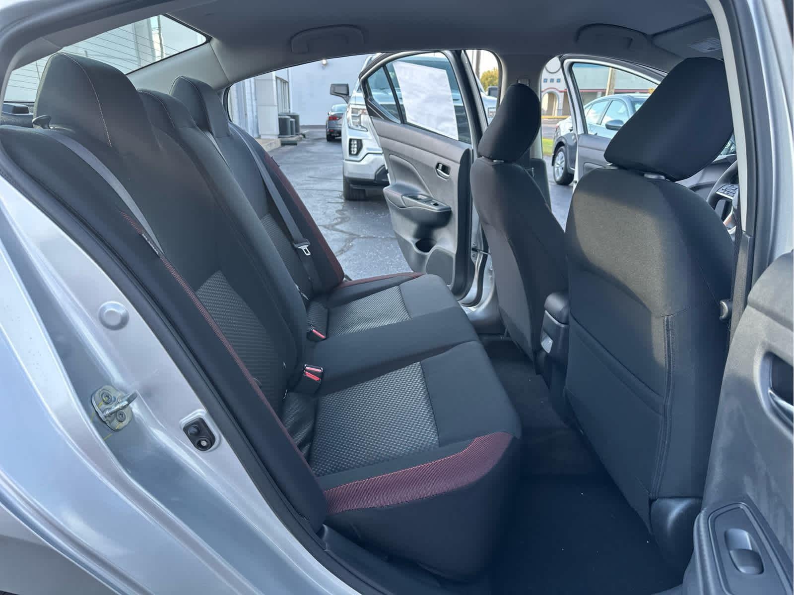 2025 Nissan Versa SR