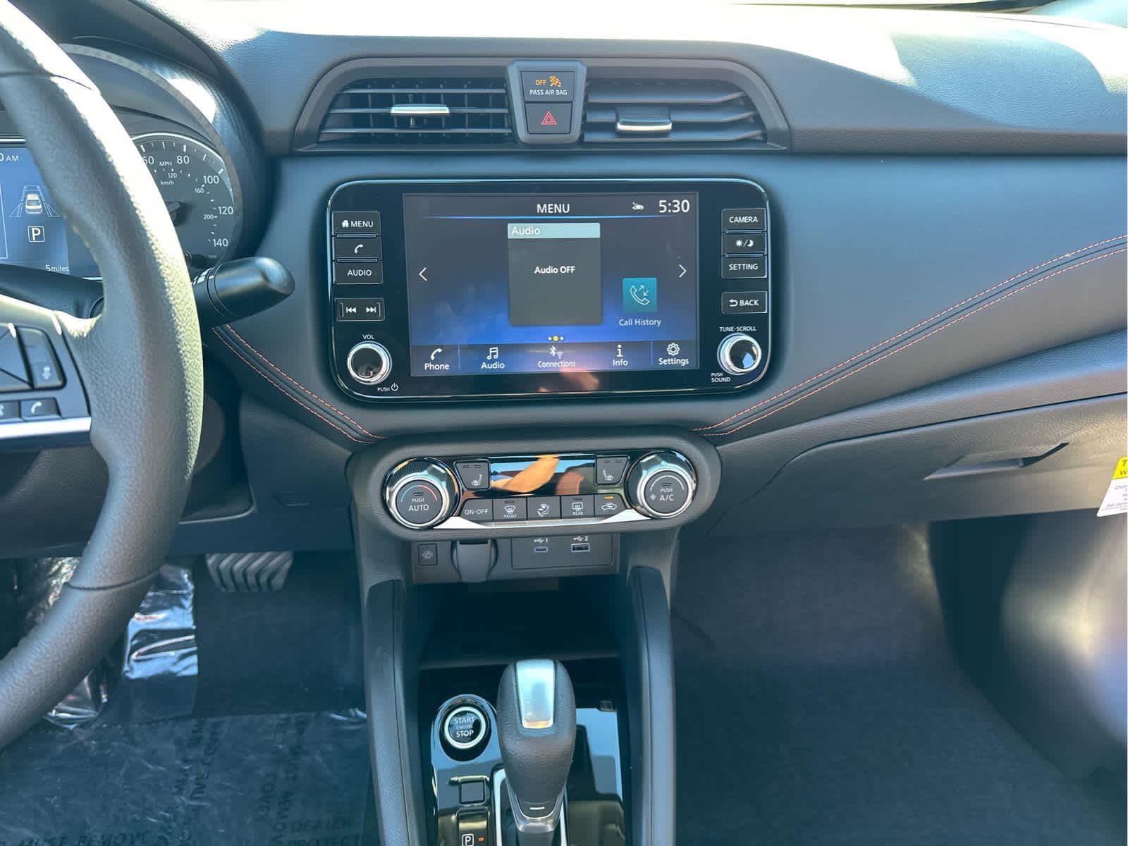 2025 Nissan Versa SR