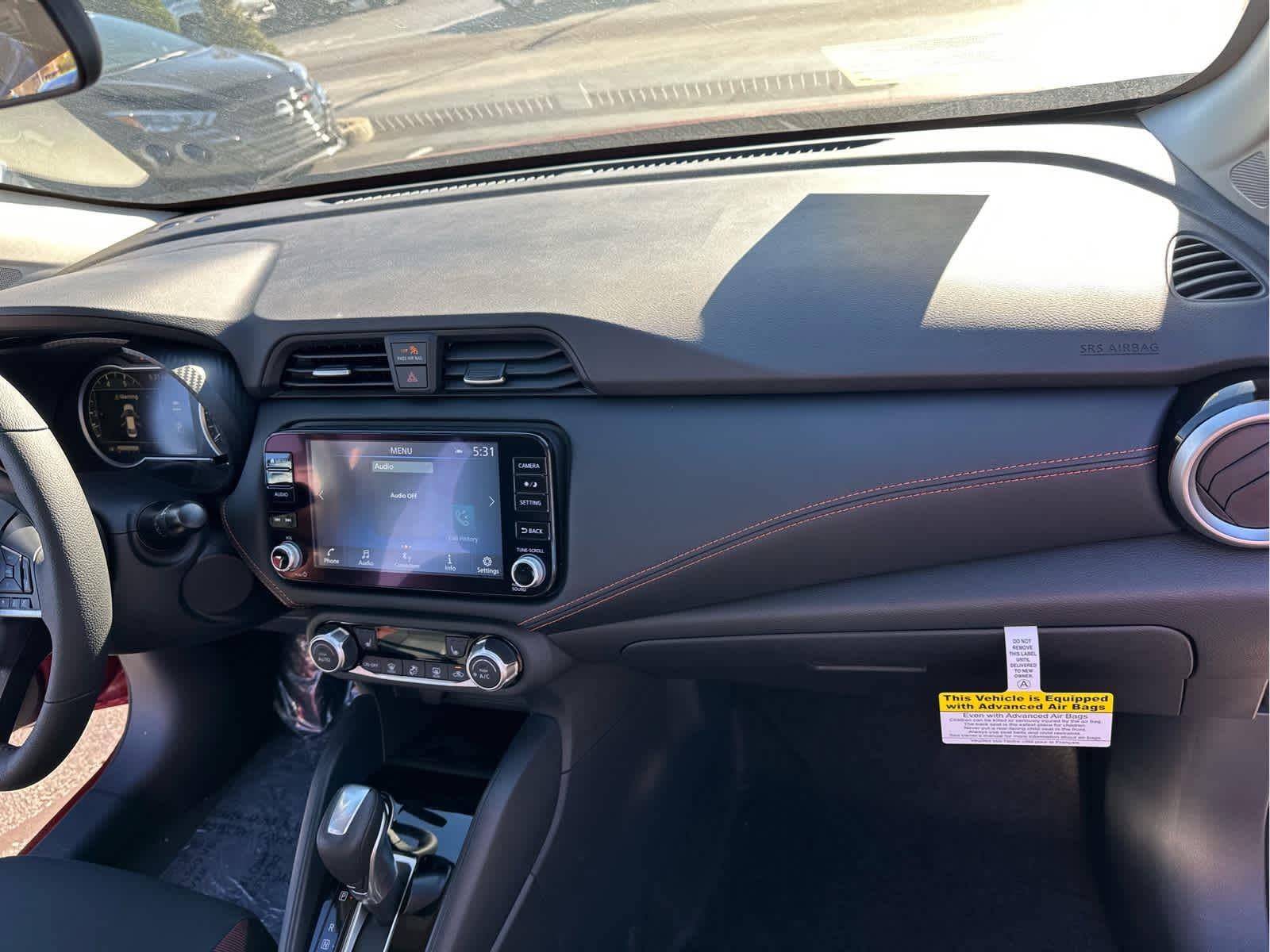 2025 Nissan Versa SR