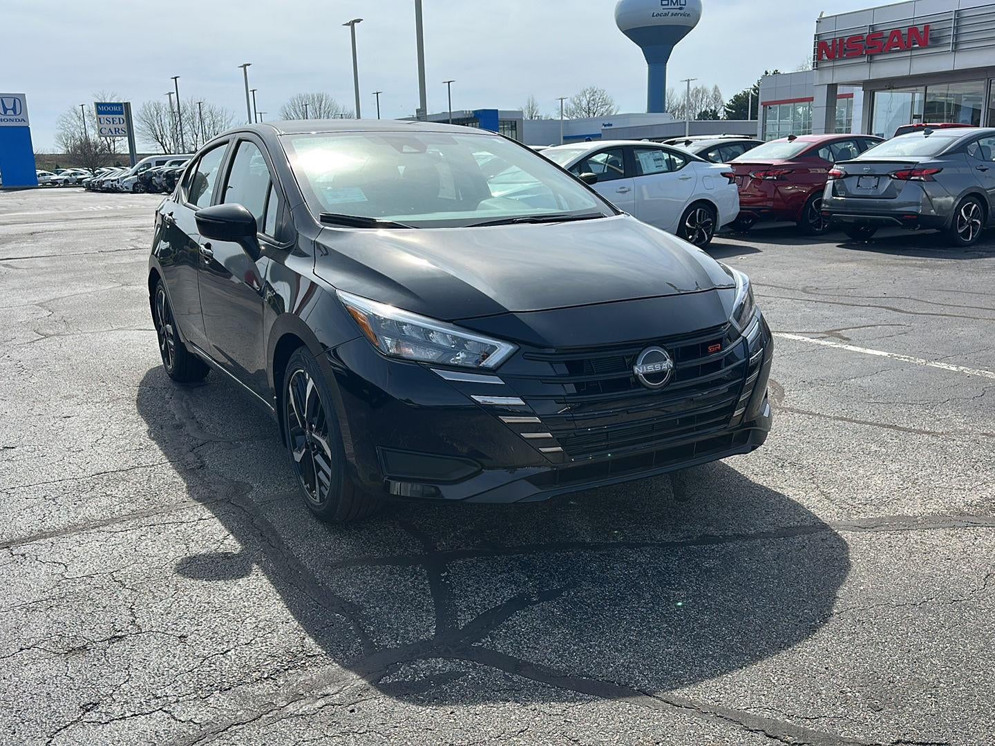2025 Nissan Versa Sedan SR