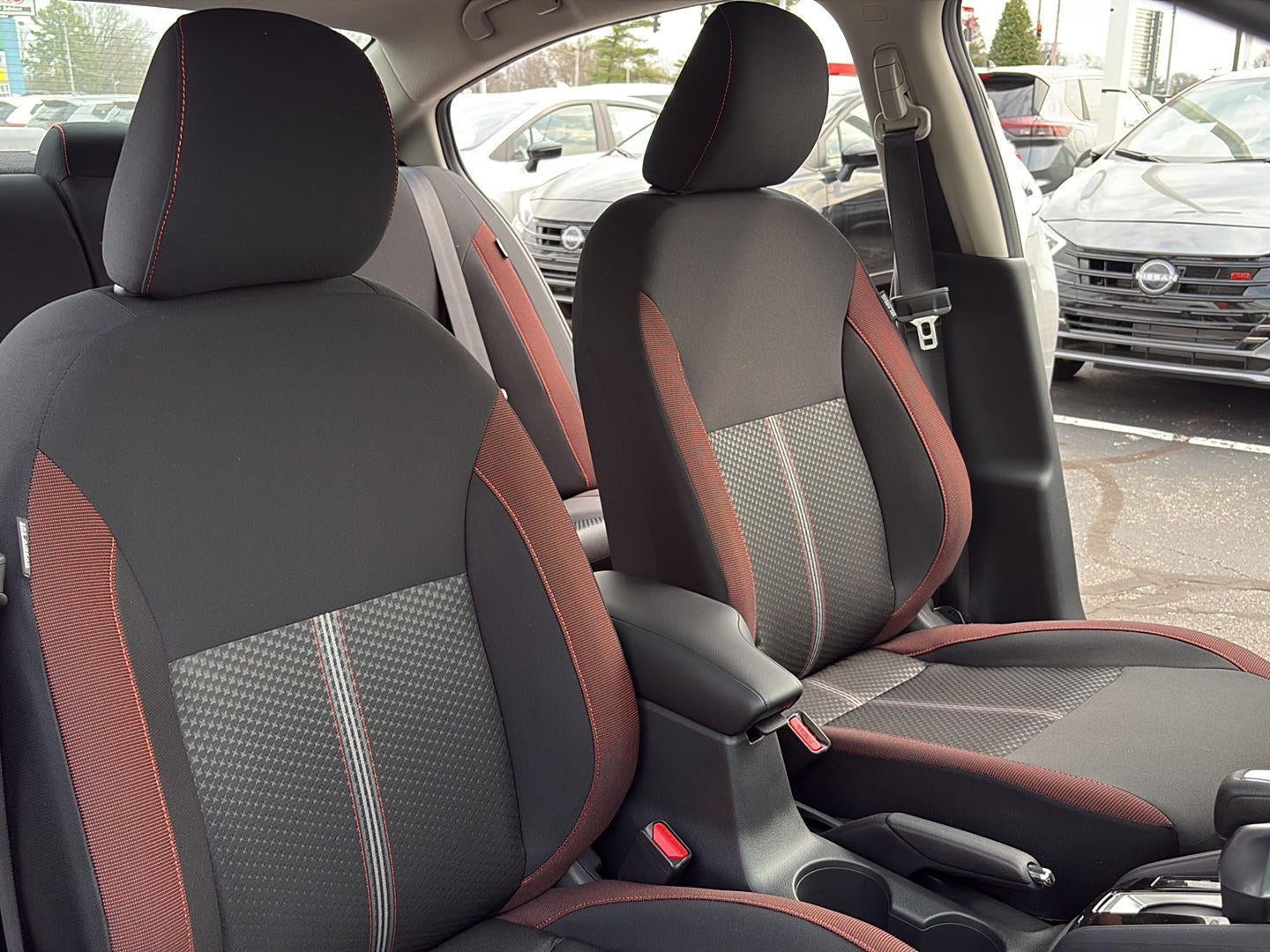 2025 Nissan Versa SR