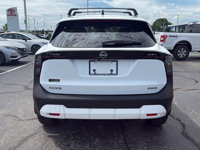 2026 Nissan Kicks SV