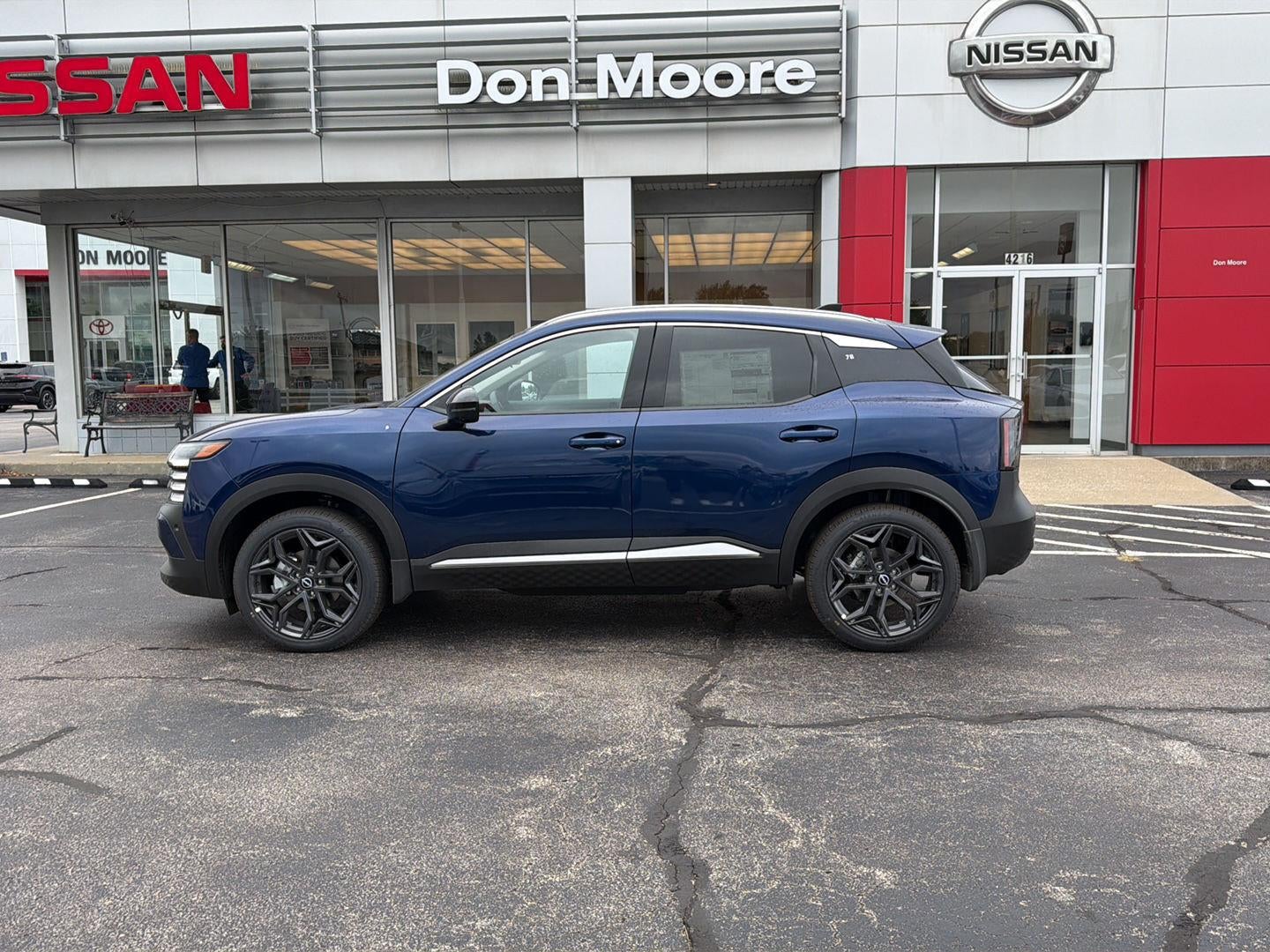 2027 Nissan Kicks SR
