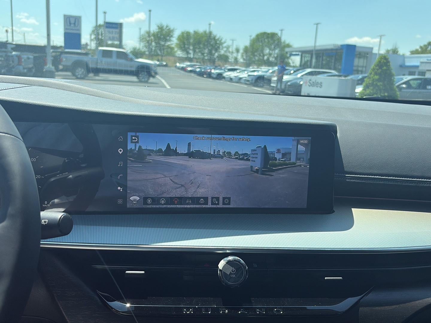 2026 Nissan Murano SL