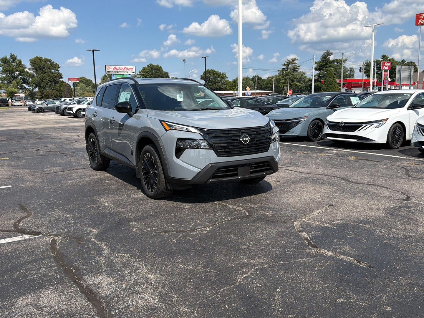 2026 Nissan Rogue Dark Armor