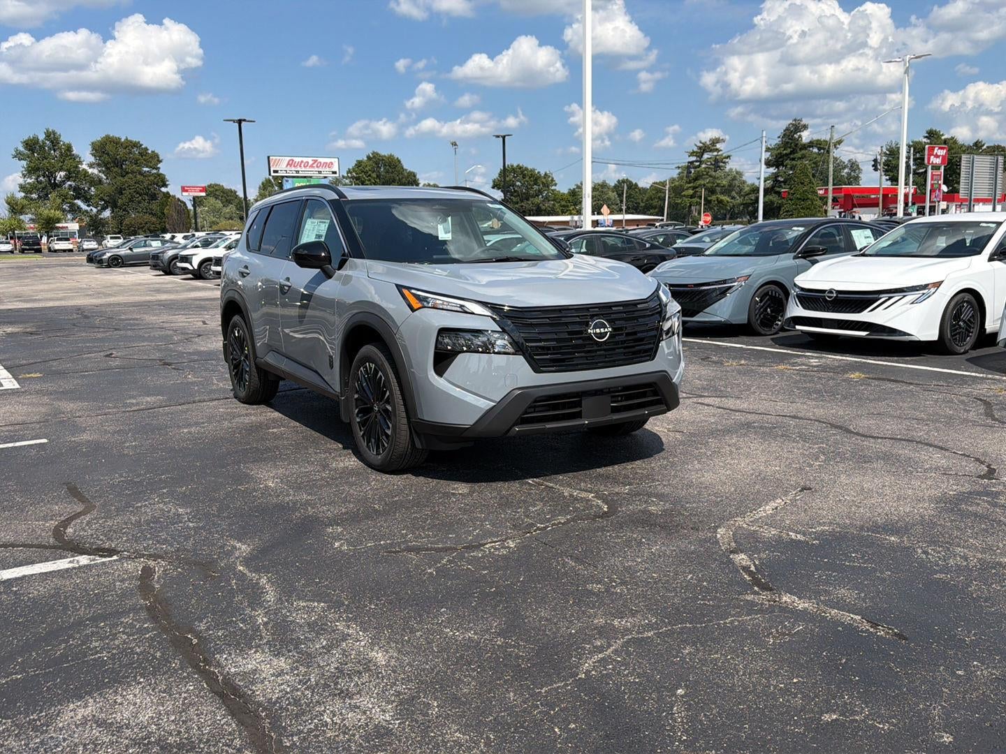 2026 Nissan Rogue Dark Armor