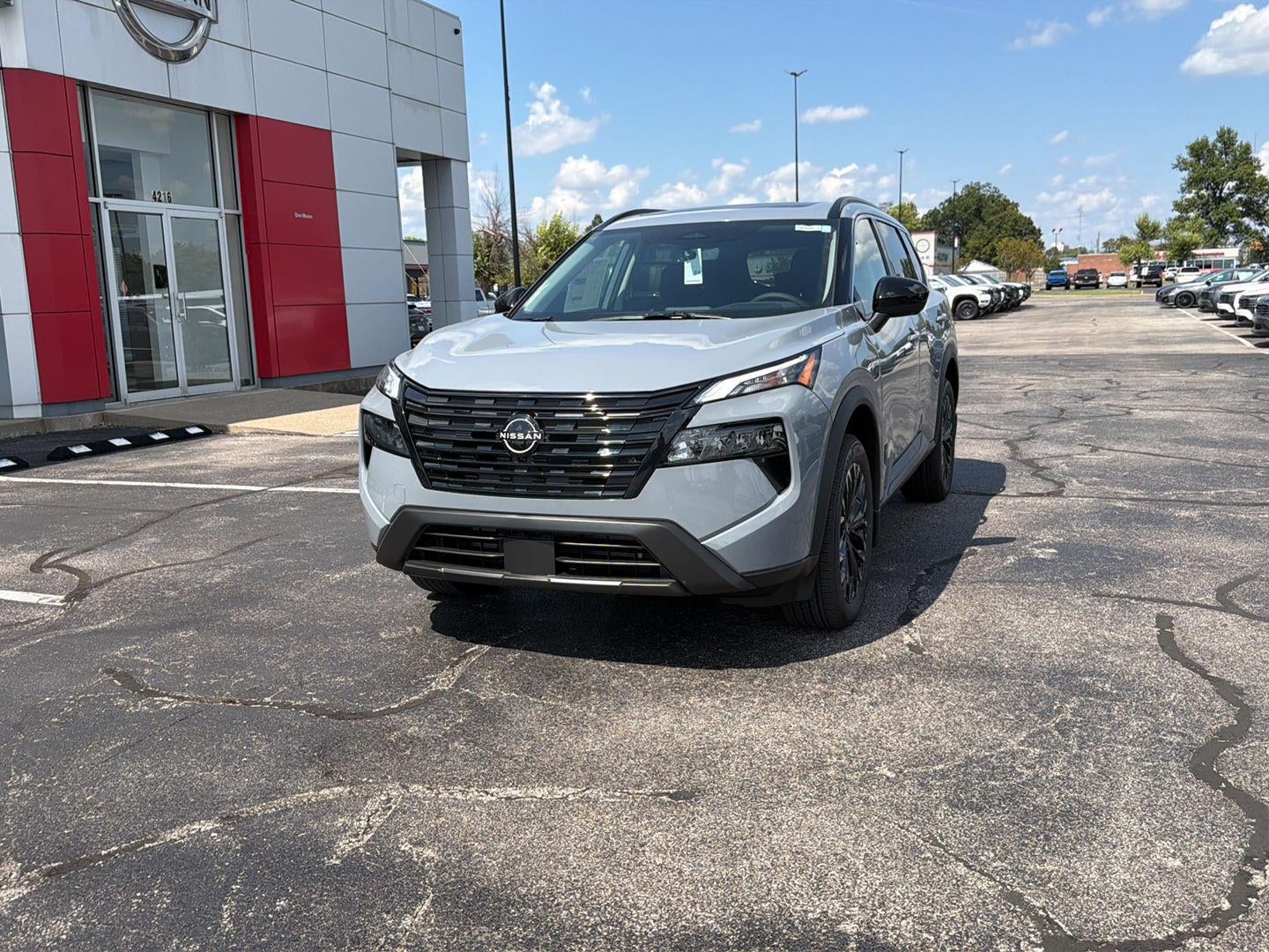 2026 Nissan Rogue Dark Armor