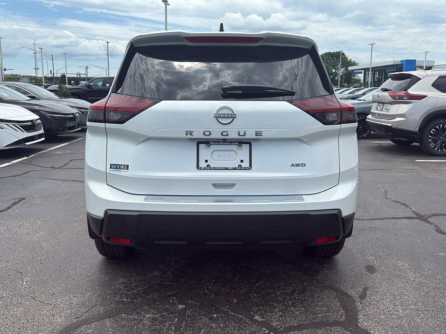 2026 Nissan Rogue SV