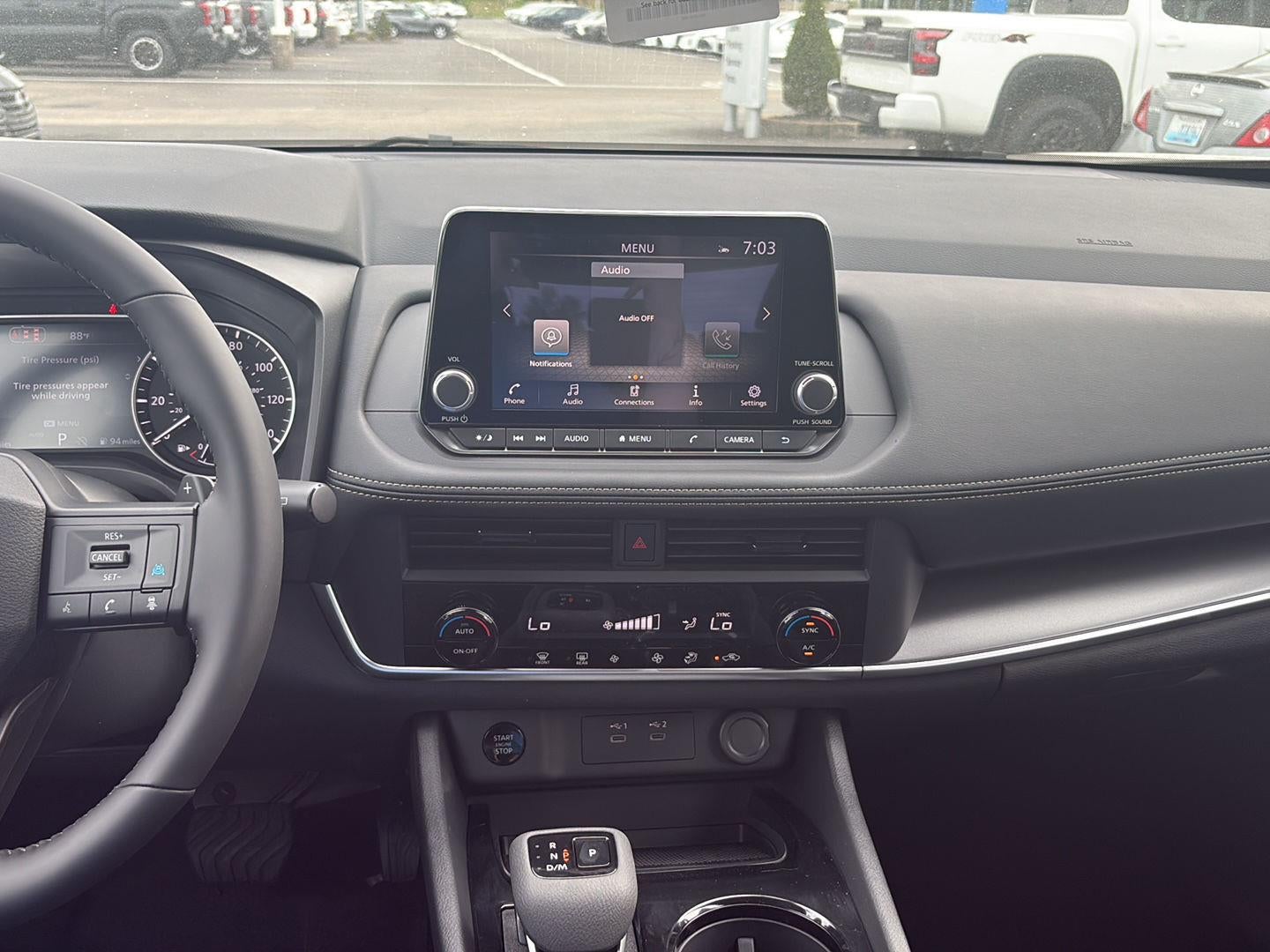 2026 Nissan Rogue SV