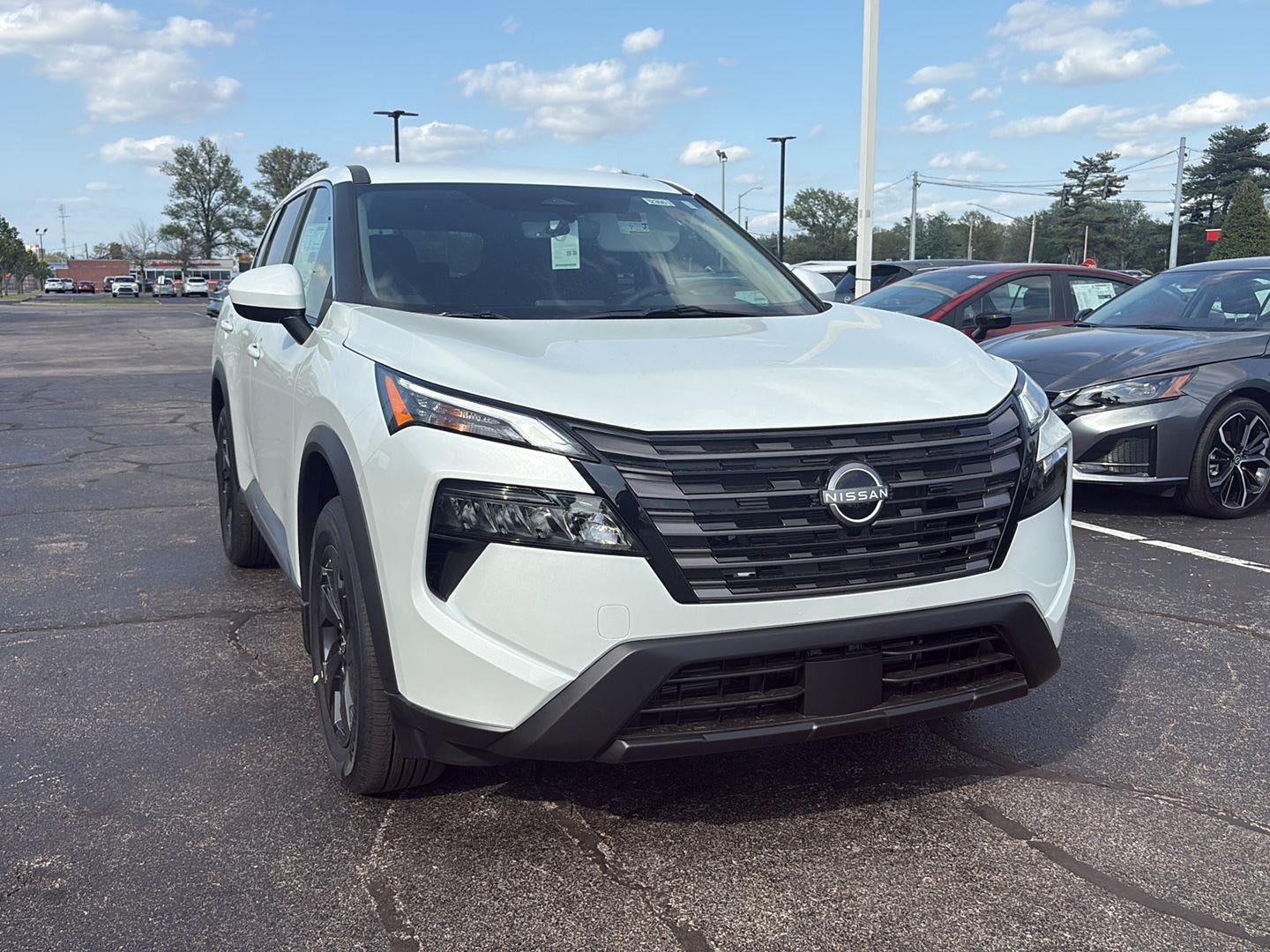 2026 Nissan Rogue SV