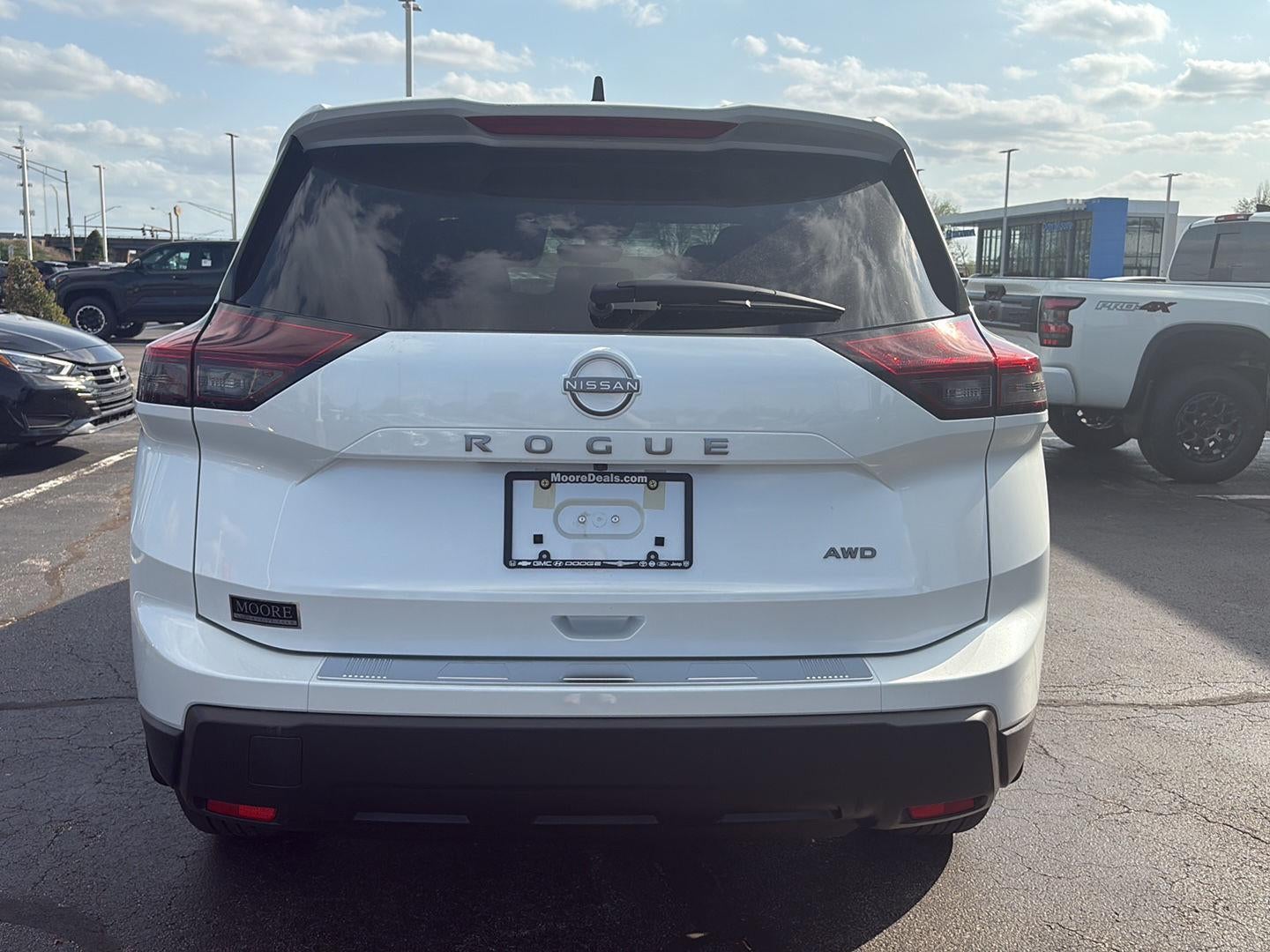 2026 Nissan Rogue SV