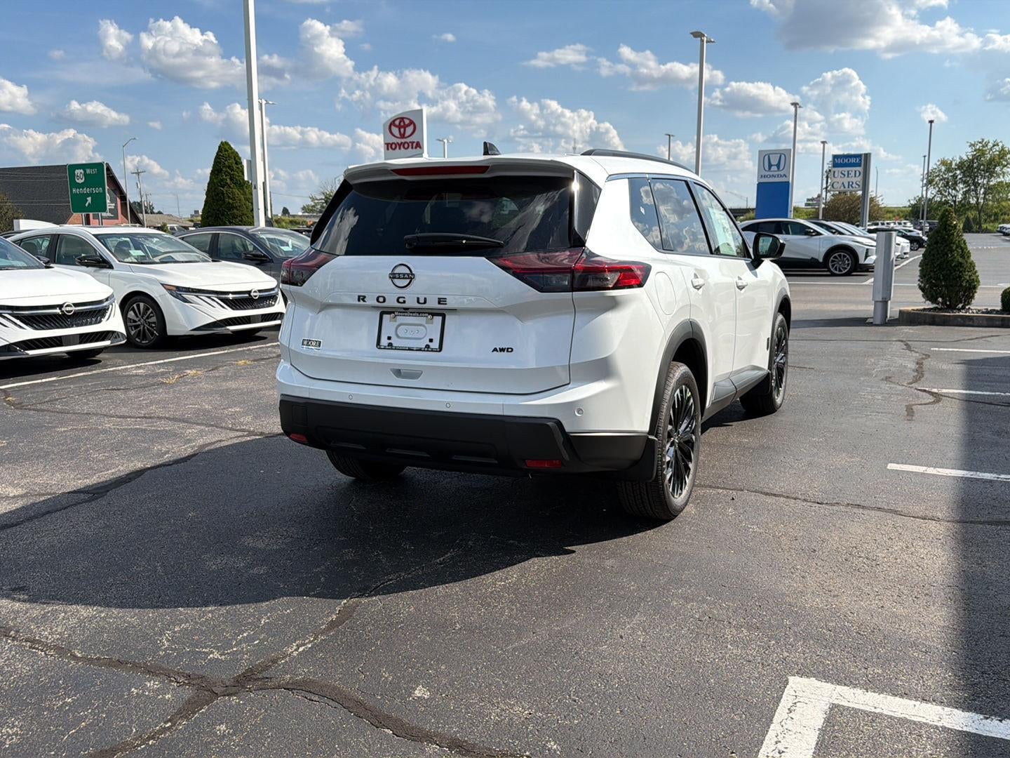 2026 Nissan Rogue Dark Armor
