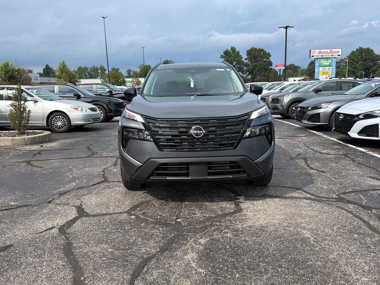 2026 Nissan Rogue Dark Armor