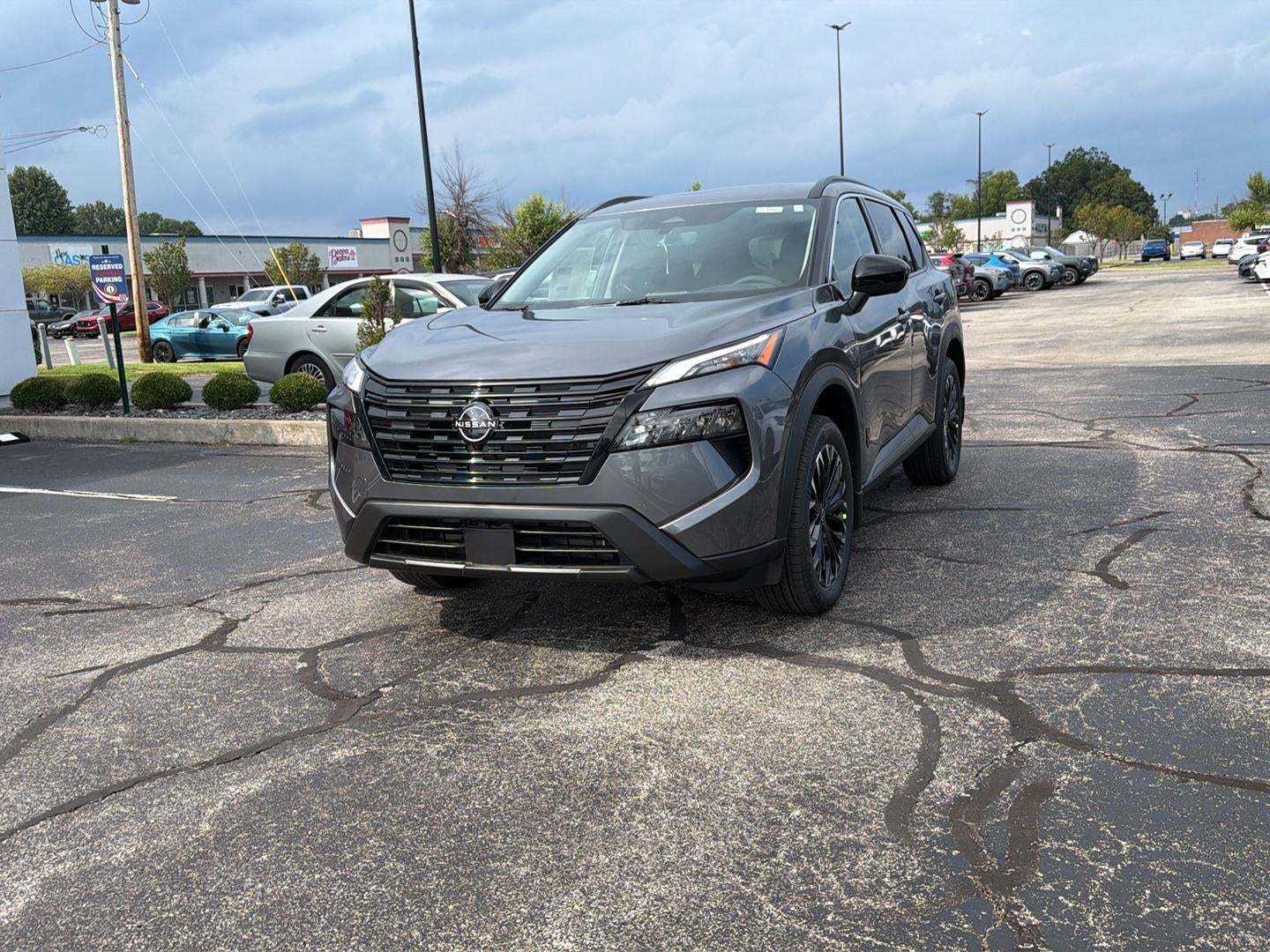 2026 Nissan Rogue Dark Armor