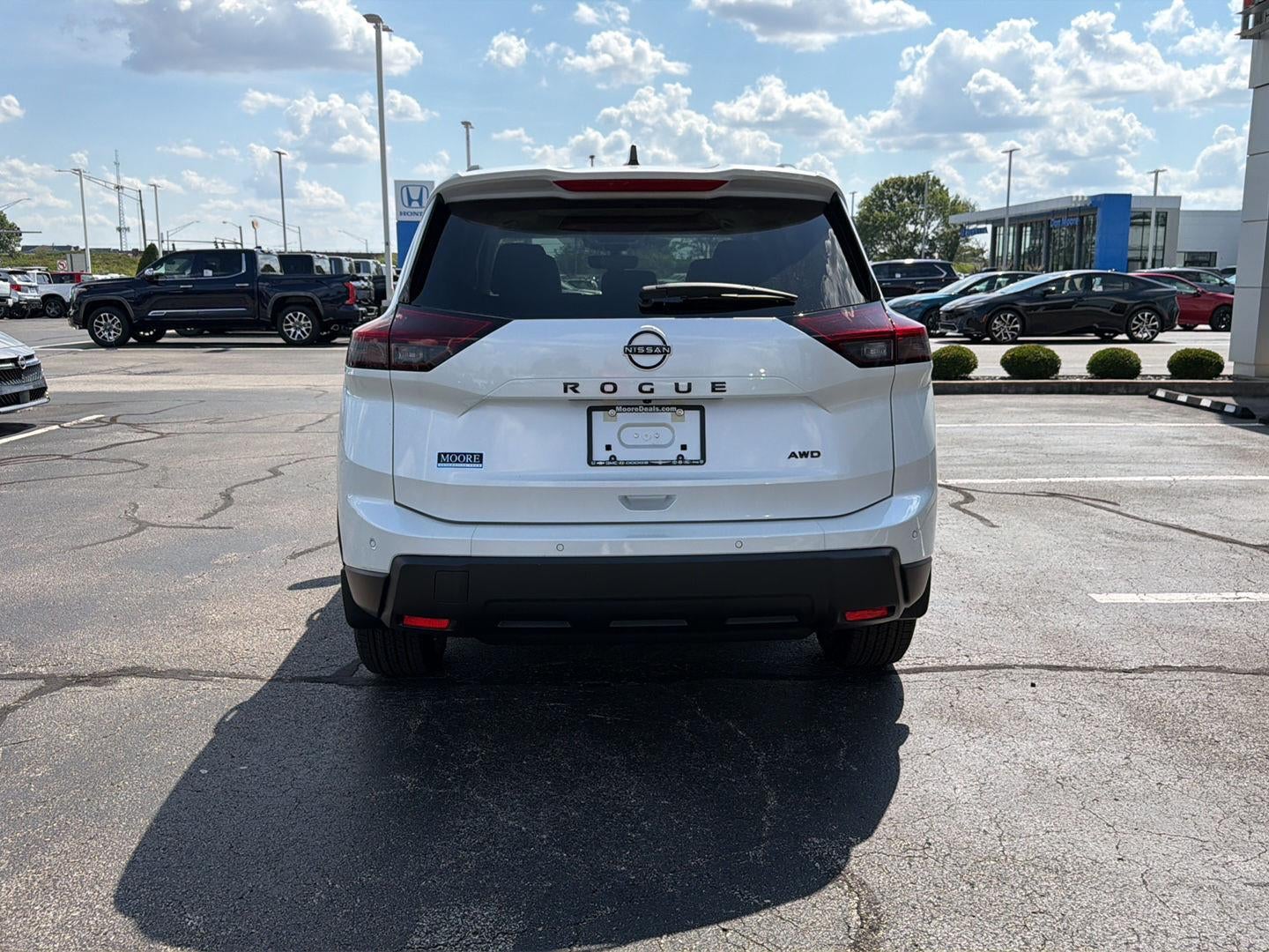 2026 Nissan Rogue Dark Armor