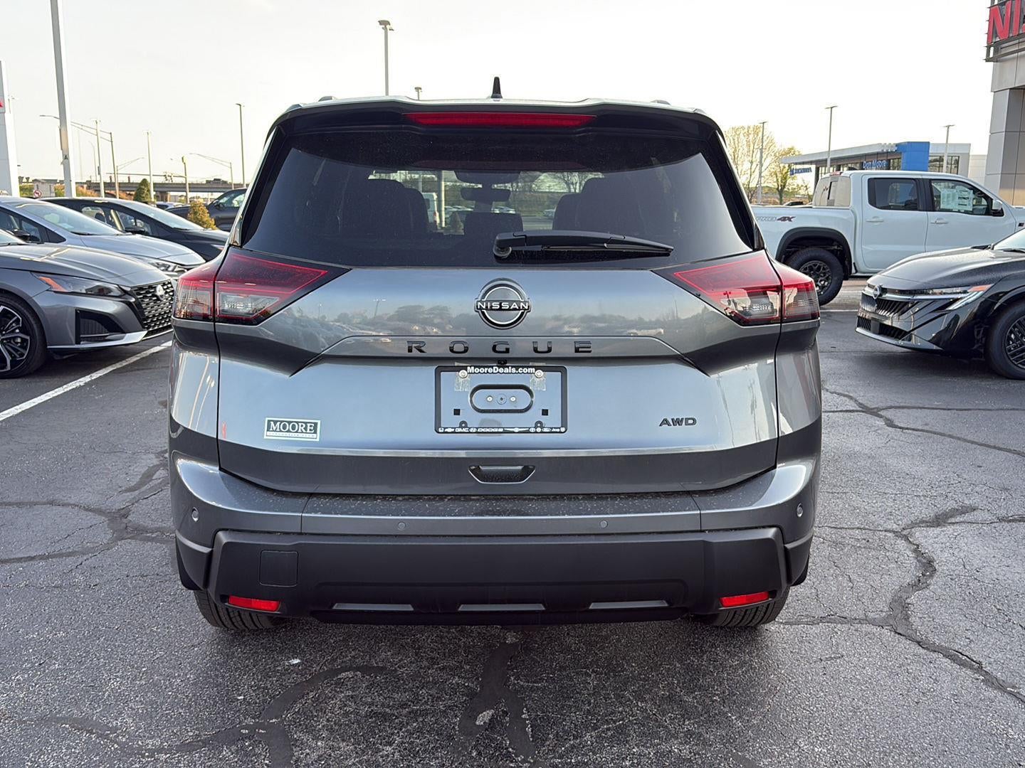 2026 Nissan Rogue Dark Armor