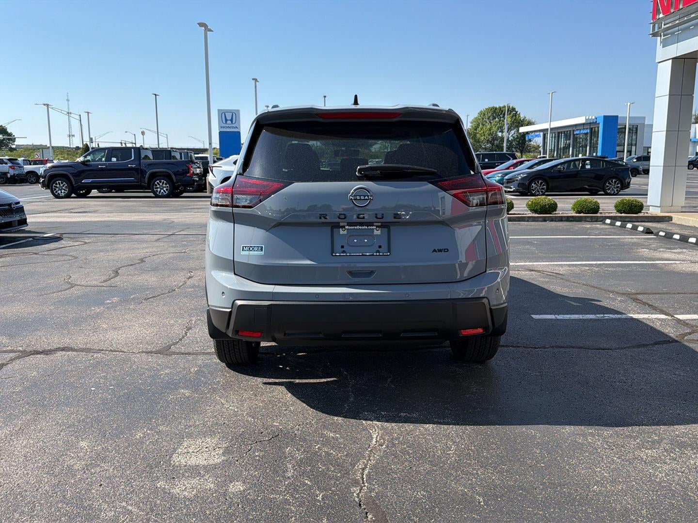 2026 Nissan Rogue Dark Armor