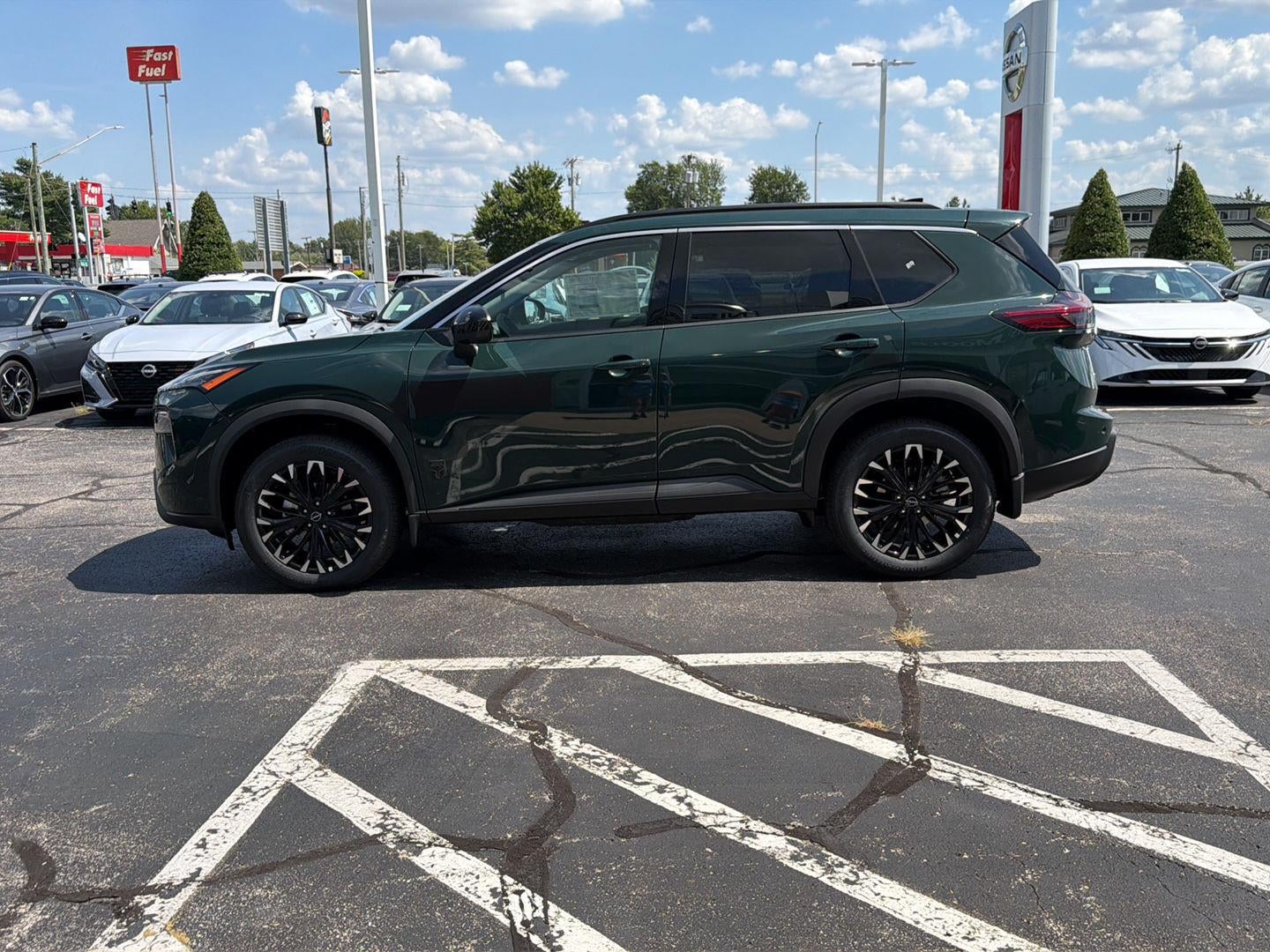 2026 Nissan Rogue Dark Armor