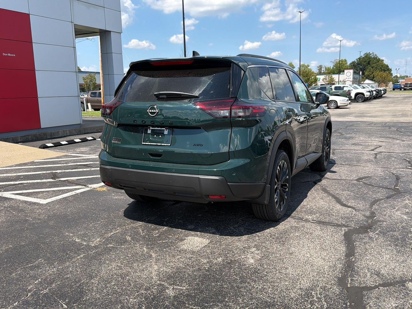 2026 Nissan Rogue Dark Armor