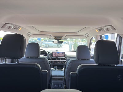 2026 Nissan Pathfinder Platinum