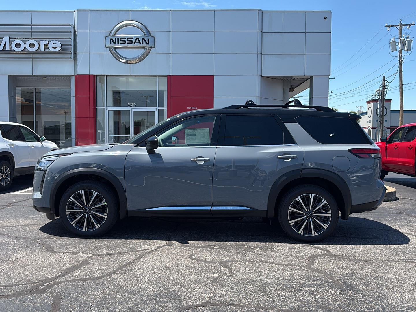 2026 Nissan Pathfinder Platinum
