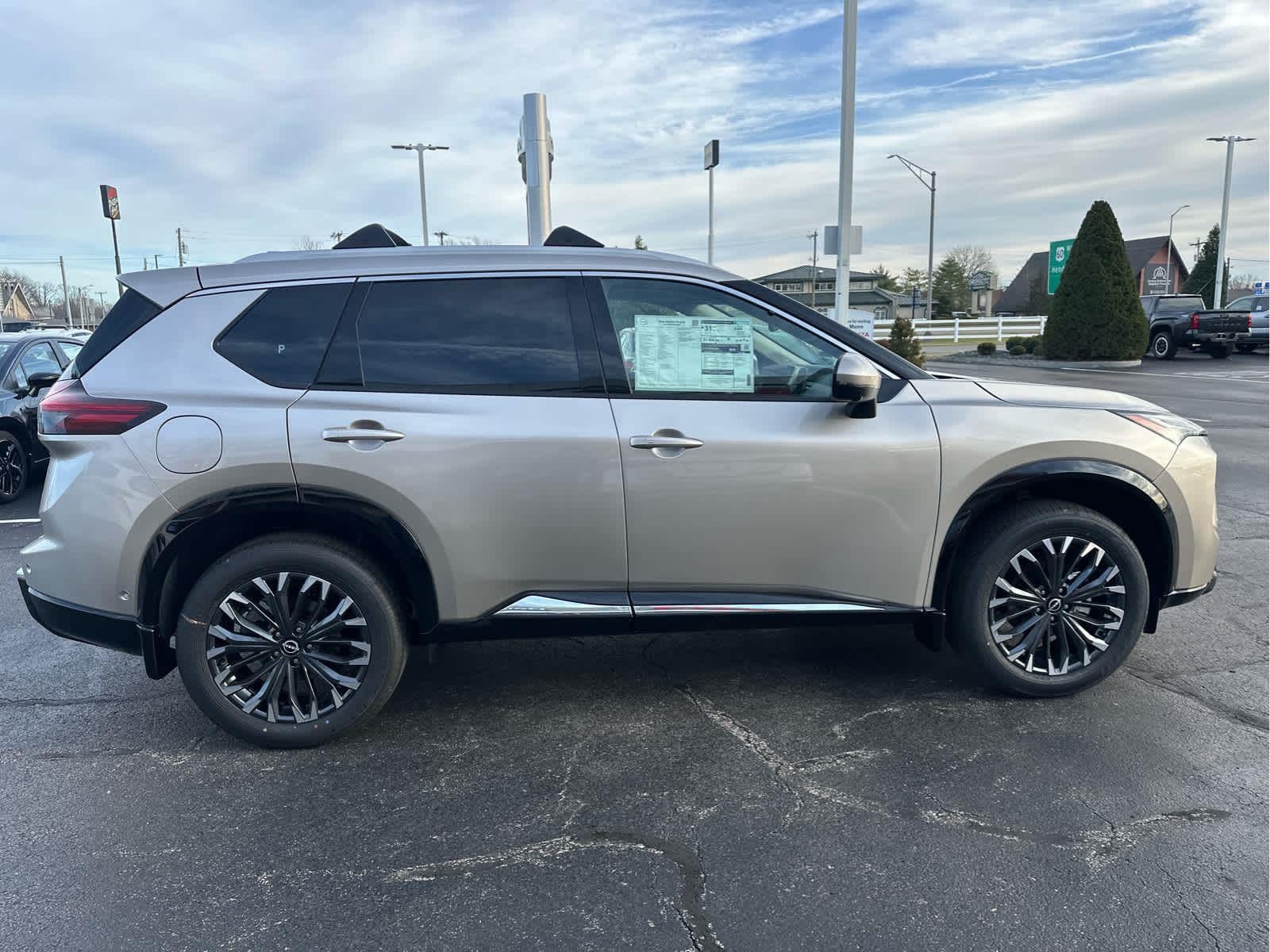 2026 Nissan Rogue Platinum