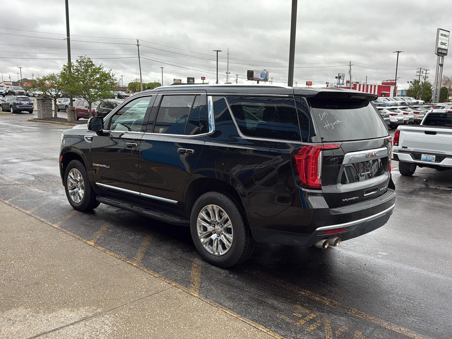 2024 GMC Yukon Denali