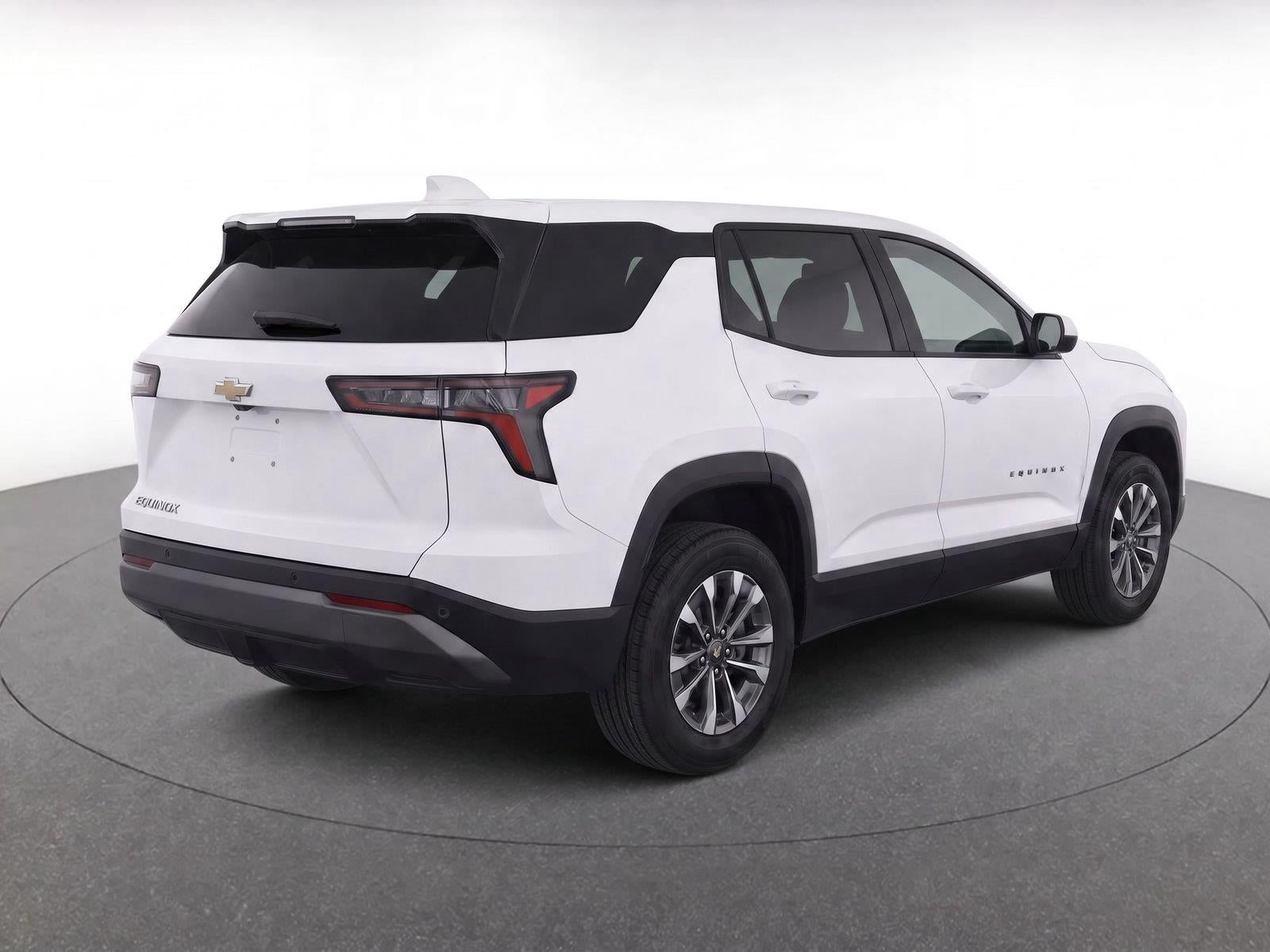 2026 Chevrolet Equinox FWD LT