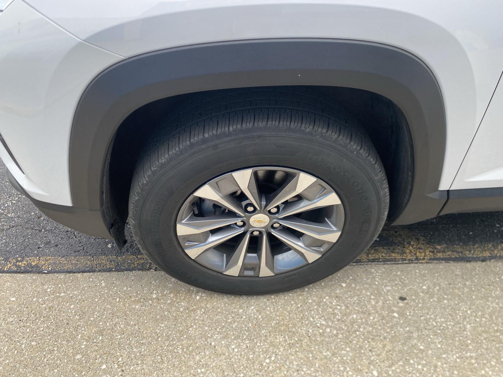 2025 CHEVROLET TRUCK EQUINOX FWD LT