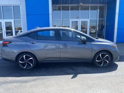 2024 Nissan Versa SR