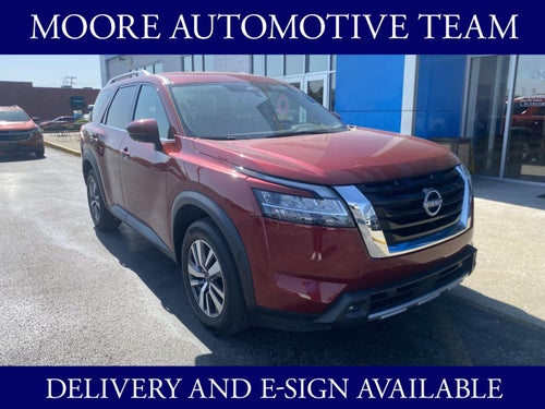 2023 Nissan Pathfinder SL